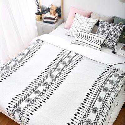 Geometric Soft Cotton Blanket and Pillowcase